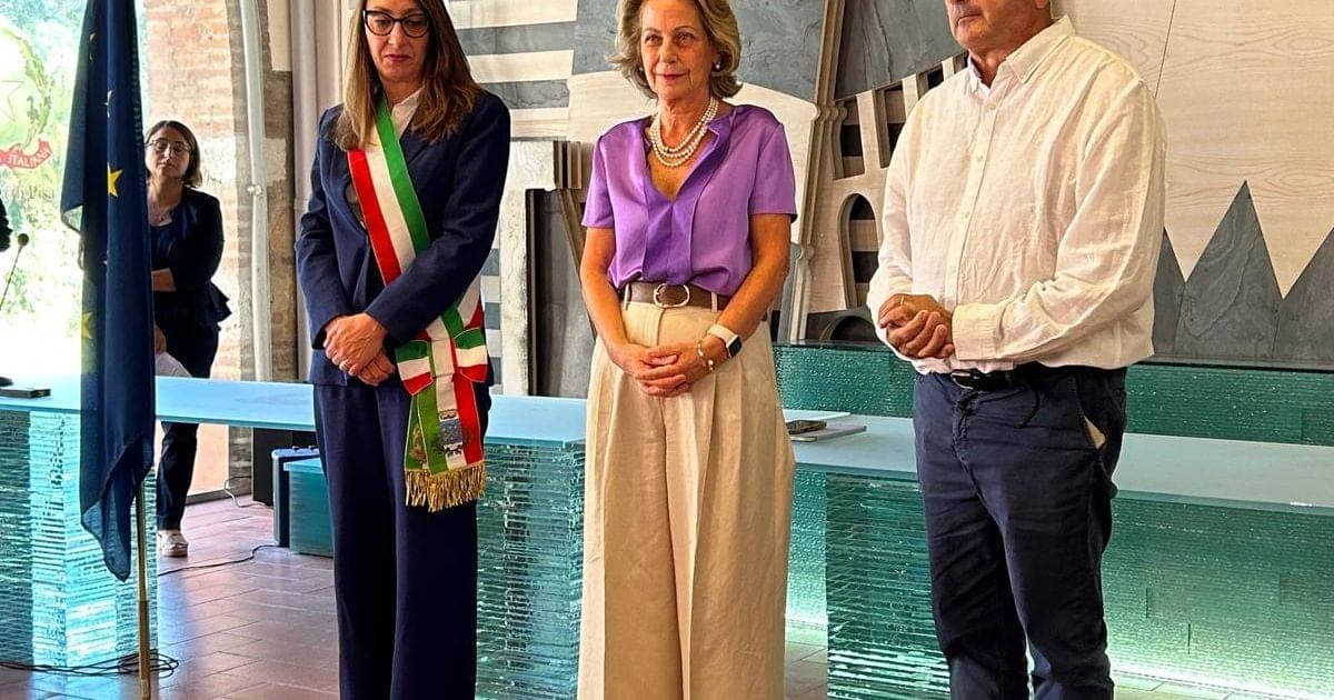 Vicesindaco Ghiribelli premia ex deportato Michelangelo Ferrera in Prefettura