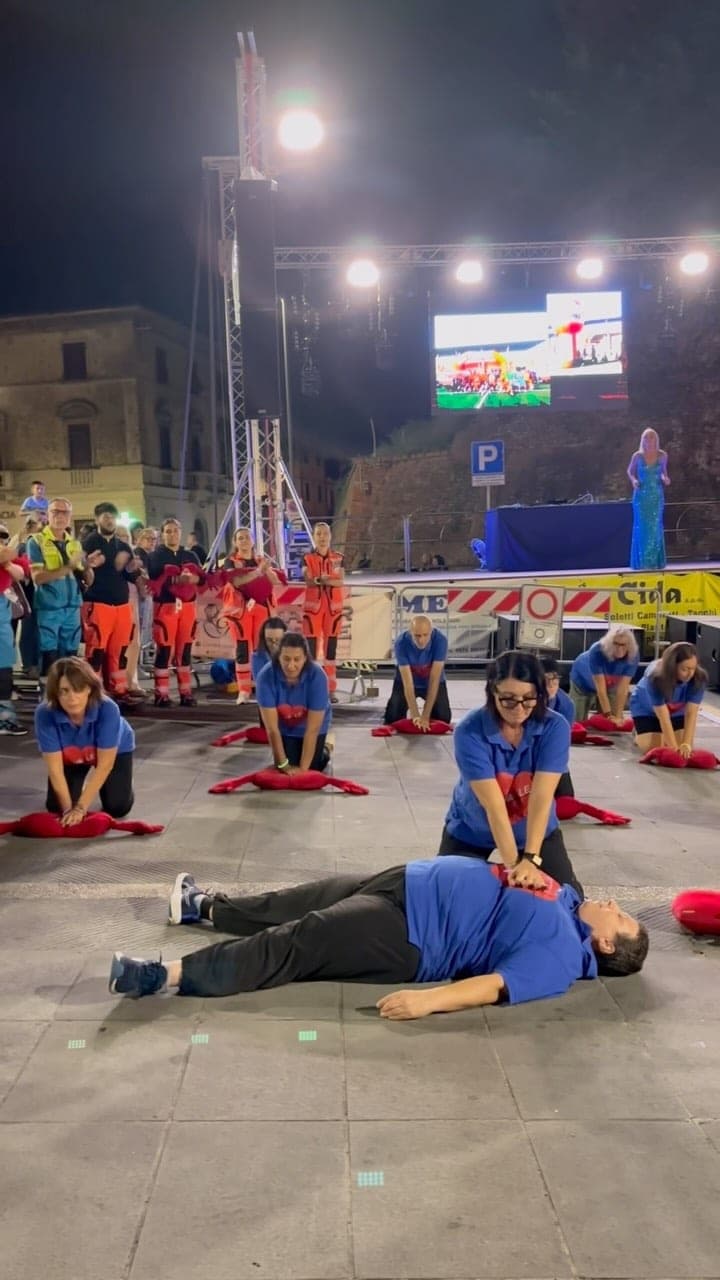 Croce Bianca partecipa al flash mob di Un Cuore Che Vale