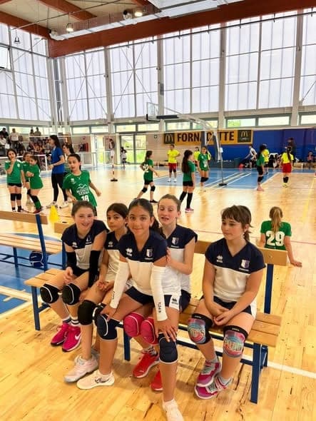 Festa di sport e divertimento per i piccoli del mini volley