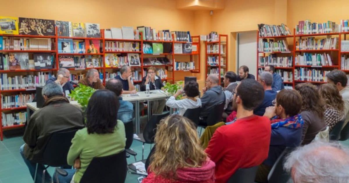 Conversando con Debussy, verrà presentato nel ciclo I Nostri autori, giovedì 26 marzo in biblioteca, alle 18